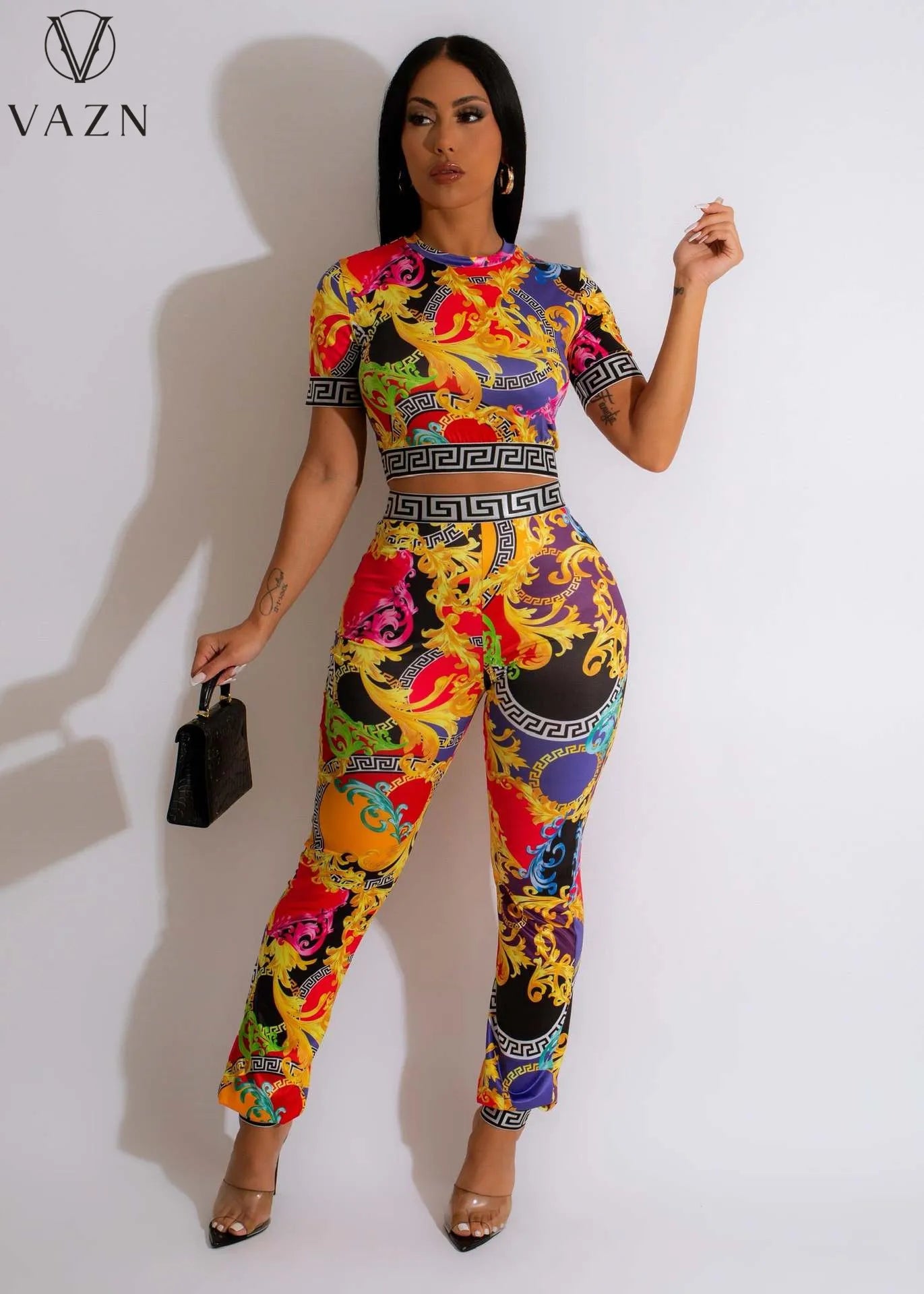 Street Muse Collection: VAZN 2023 New Street Girl Style Set - Short Sleeve Round Neck Top with Elastic Printed Long Pants for the Modern Lady